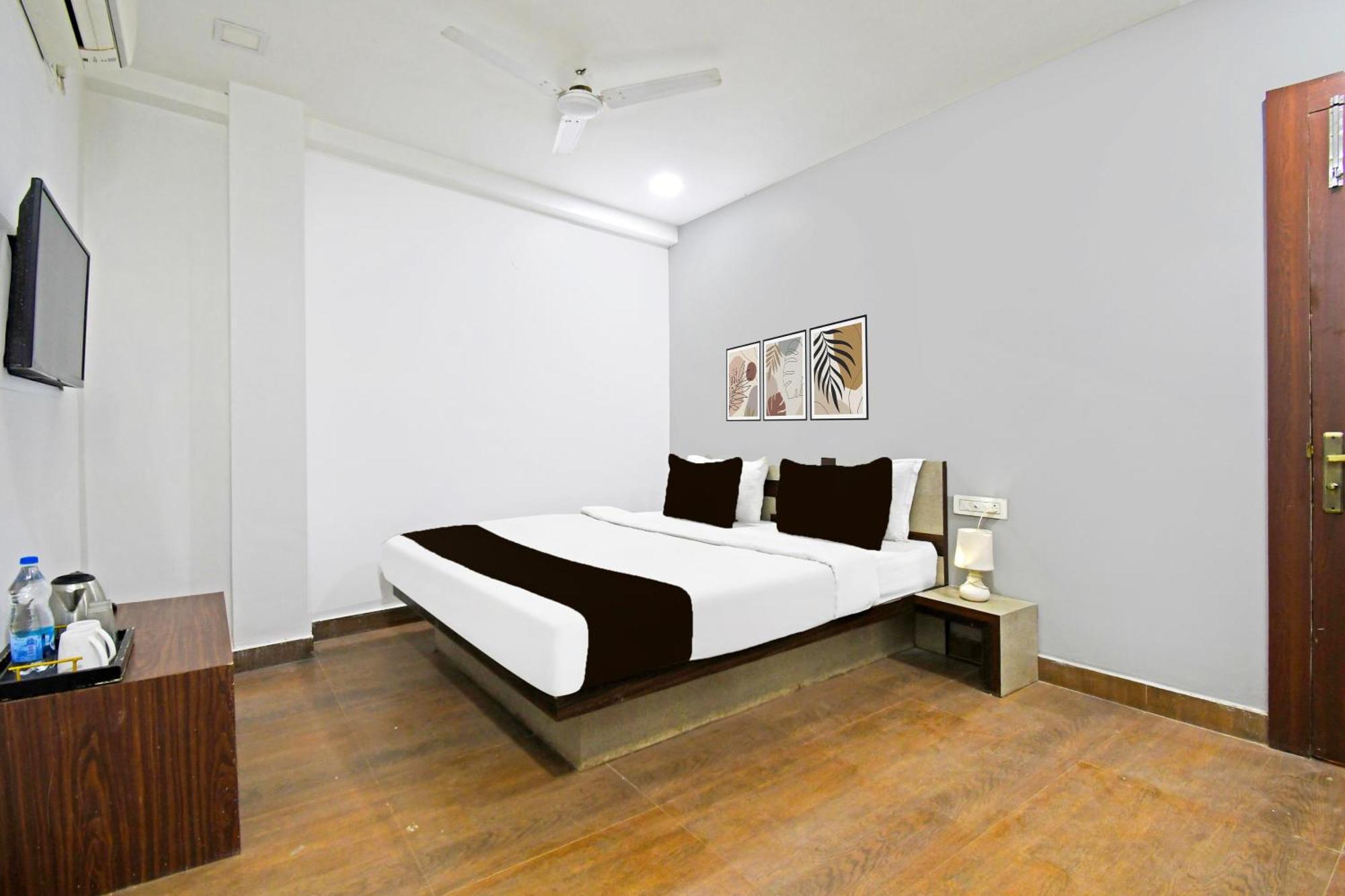Super Townhouse Mancheswar Industrial Estate Hotel Bhubaneswar Exterior photo