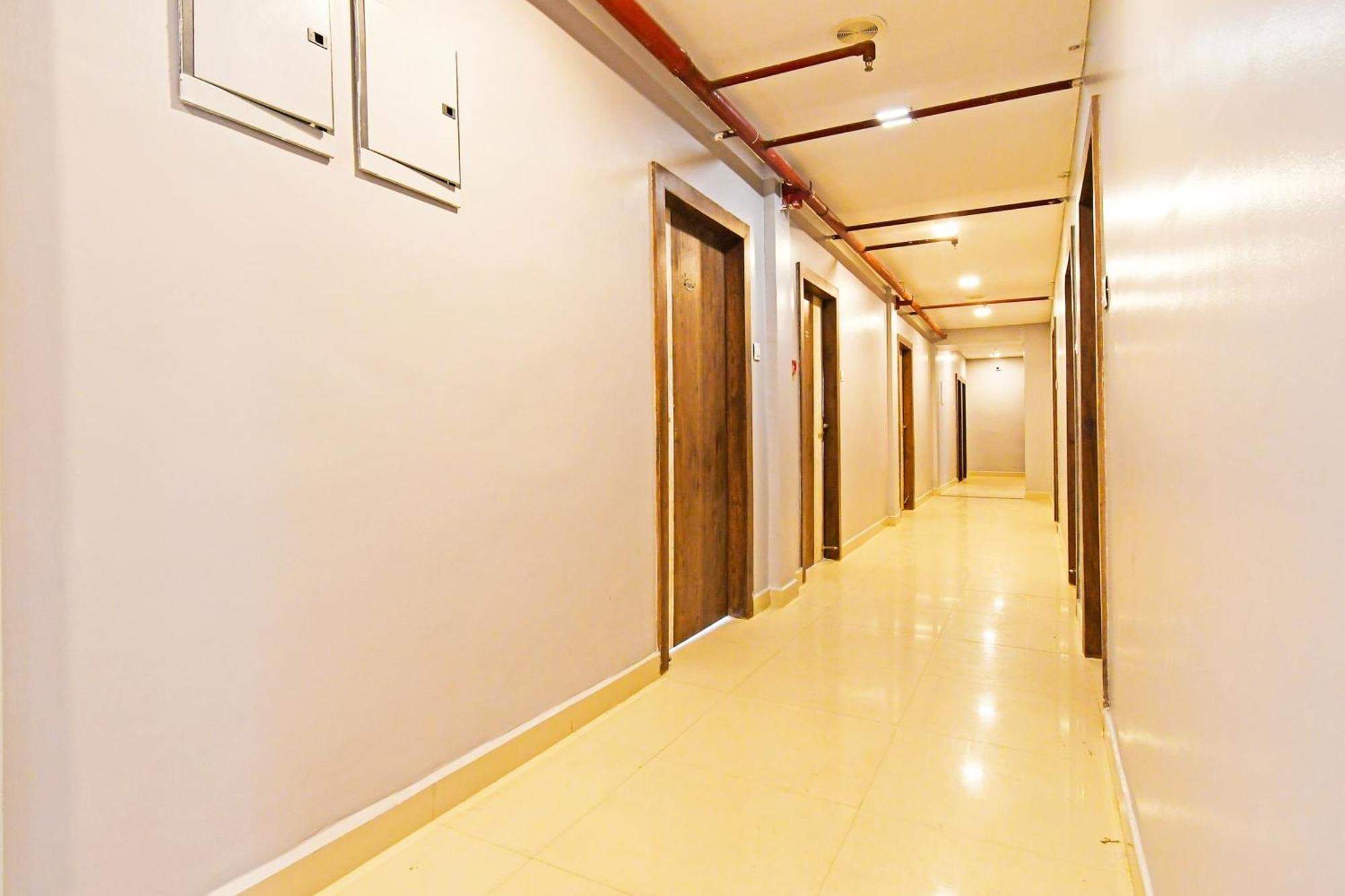 Super Townhouse Mancheswar Industrial Estate Hotel Bhubaneswar Exterior photo