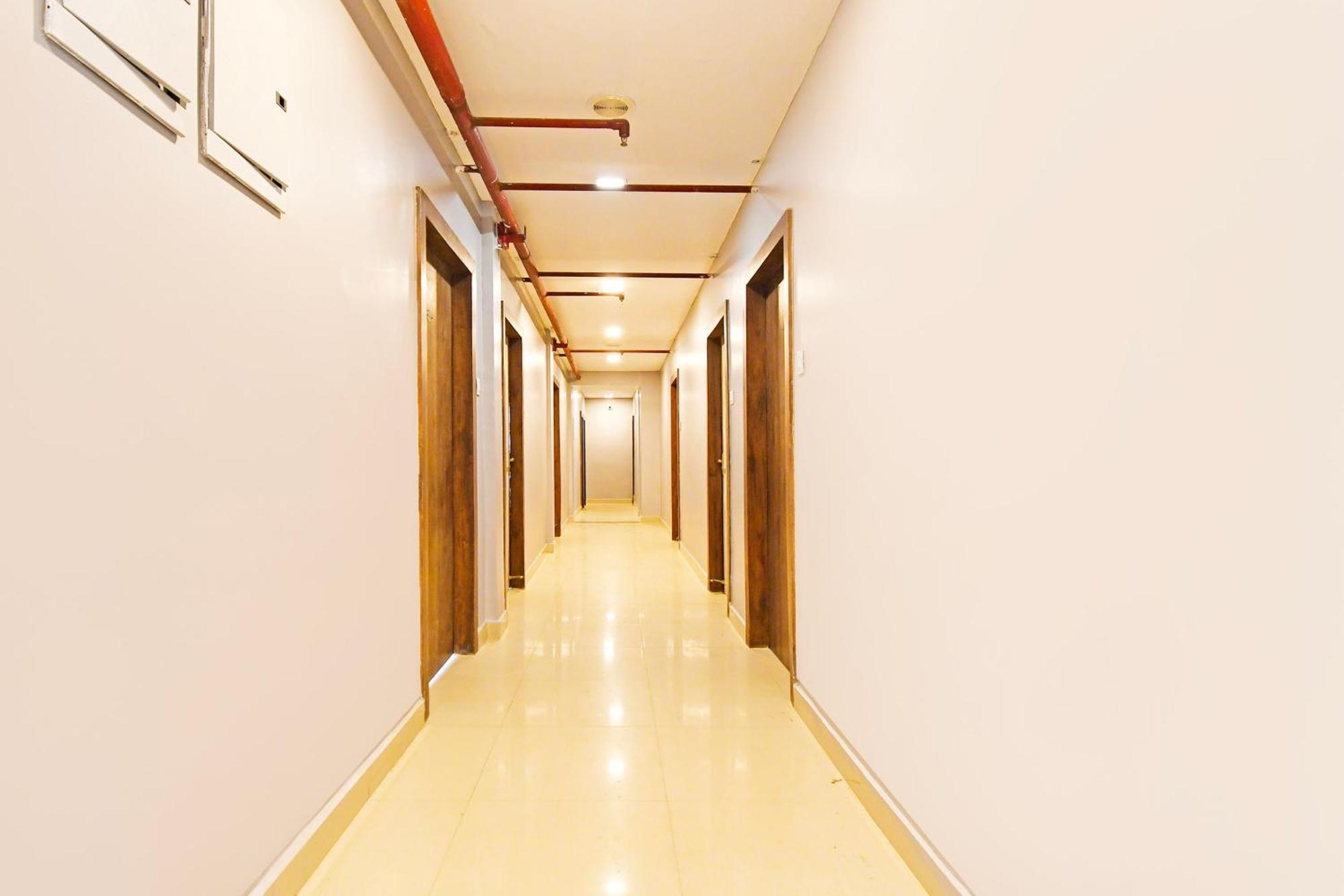 Super Townhouse Mancheswar Industrial Estate Hotel Bhubaneswar Exterior photo